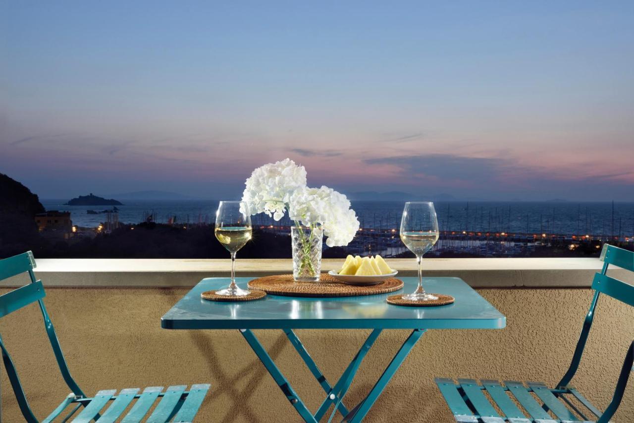 Punta Ala Sea View Apartments Ngoại thất bức ảnh