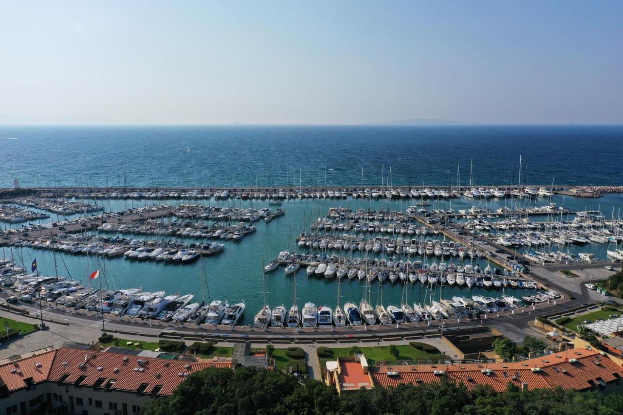 Punta Ala Sea View Apartments Ngoại thất bức ảnh