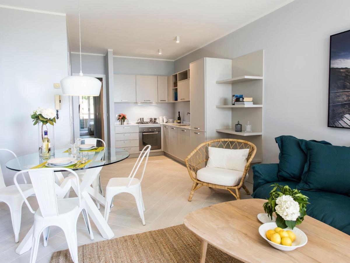 Punta Ala Sea View Apartments Ngoại thất bức ảnh